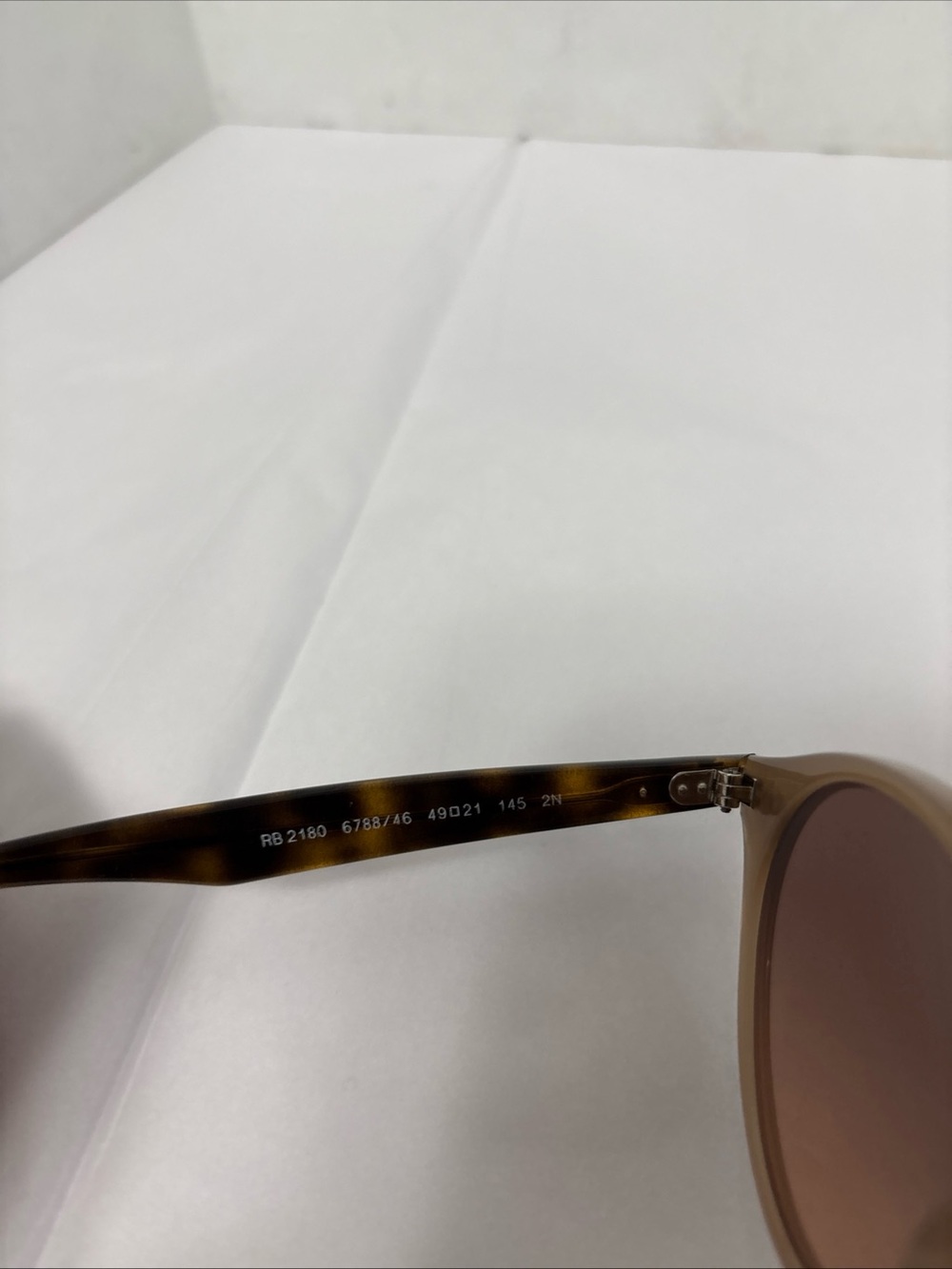 Ray-Ban Havana Round Sunglasses Beige Frame with Pink Gradient Gray Lenses. New. - Picture 8 of 10